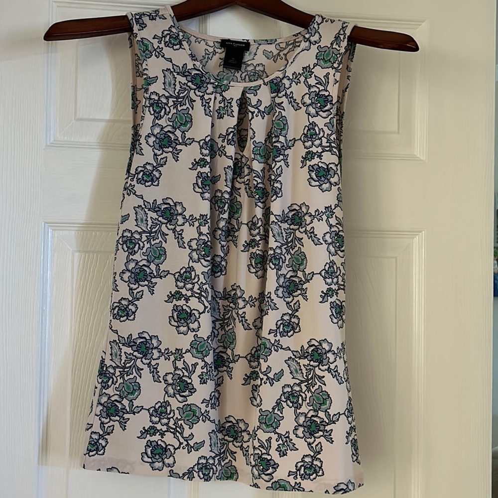 Sleeveless Blouse. Ann Taylor